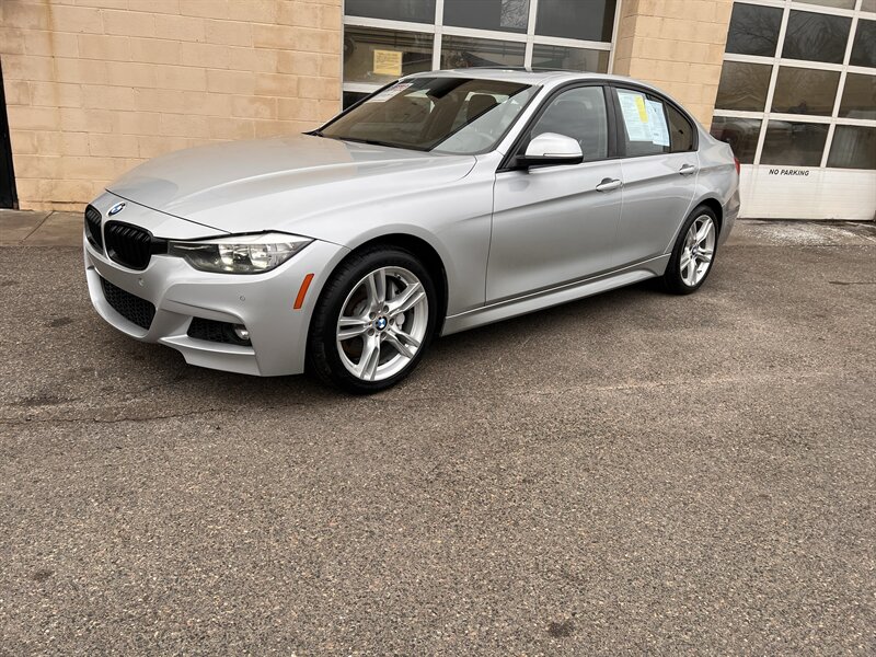 2017 BMW 330i xDrive  
