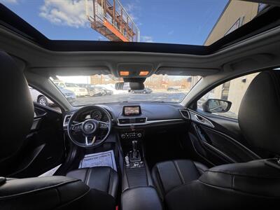 2018 Mazda Mazda3 Touring   - Photo 22 - Peabody, MA 01960