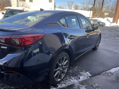 2018 Mazda Mazda3 Touring   - Photo 6 - Peabody, MA 01960