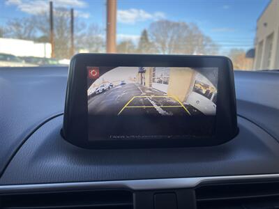 2018 Mazda Mazda3 Touring   - Photo 18 - Peabody, MA 01960