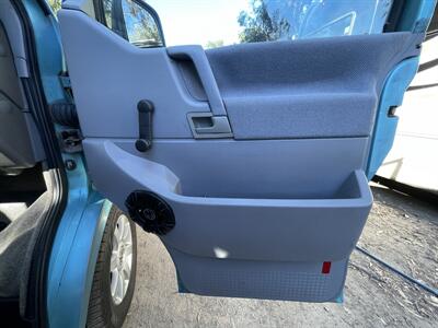 1993 Volkswagen EuroVan MV   - Photo 27 - Brea, CA 92822