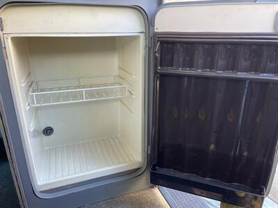 1993 Volkswagen EuroVan MV   - Photo 12 - Brea, CA 92822