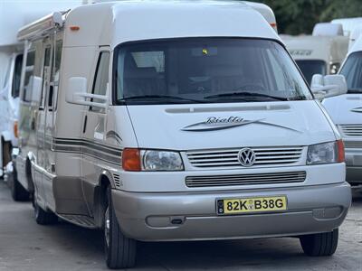 2002 Winnebago Rialta 22QD - Photo 3 - Brea, CA 92822