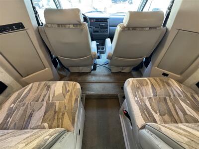 2002 Winnebago Rialta 22QD - Photo 19 - Brea, CA 92822