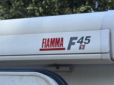 2002 Winnebago Rialta 22QD - Photo 43 - Brea, CA 92822