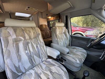 2002 Winnebago Rialta 22QD - Photo 30 - Brea, CA 92822