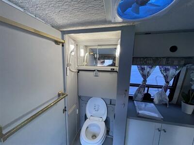 2003 Volkswagen EuroVan MV  RIALTA - Photo 37 - Brea, CA 92822