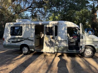 2002 Winnebago Rialta camper van - Photo 89 - Brea, CA 92822