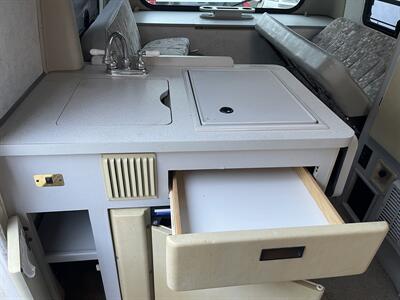 2002 Volkswagen EuroVan Camper   - Photo 94 - Brea, CA 92822