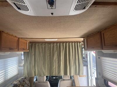 2002 Winnebago Vista 21B Rialta - Photo 32 - Brea, CA 92822