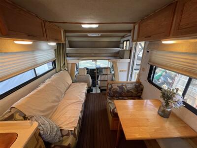 2002 Winnebago Vista 21B Rialta - Photo 9 - Brea, CA 92822