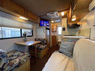 2002 Winnebago Vista 21B Rialta - Photo 55 - Brea, CA 92822