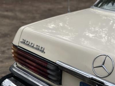 1979 Mercedes-Benz 300SD   - Photo 9 - Brea, CA 92822