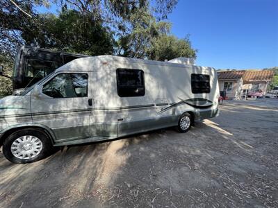 2002 Winnebago Rialta 22QD   - Photo 52 - Brea, CA 92822