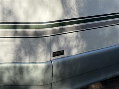 2002 Winnebago Rialta 22QD   - Photo 54 - Brea, CA 92822