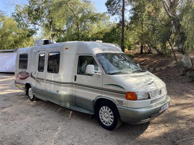 2002 Winnebago Rialta 22QD   - Photo 22 - Brea, CA 92822