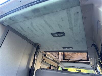 1999 WINNEBAGO EuroVan CAMPER   - Photo 36 - Brea, CA 92822