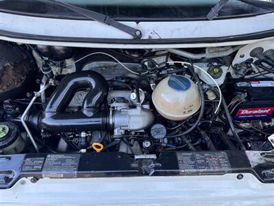 1999 WINNEBAGO EuroVan CAMPER   - Photo 14 - Brea, CA 92822