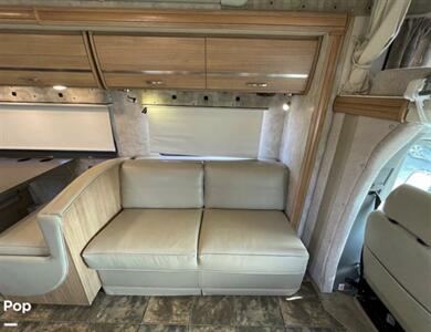 2014 Winnebago VIEW 24M   - Photo 7 - Brea, CA 92822