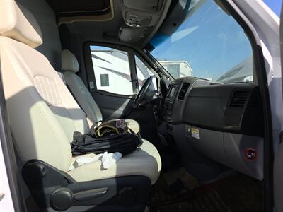 2014 Winnebago VIEW 24M   - Photo 13 - Brea, CA 92822