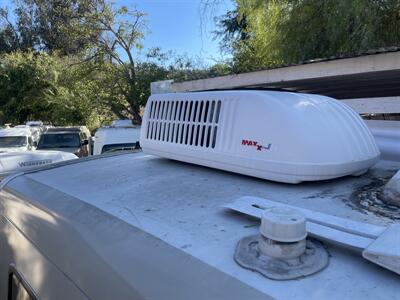 2002 Winnebago Rialta 22QD - Photo 50 - Brea, CA 92822