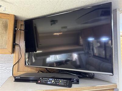 2002 Winnebago VISTA 21B Rialta - Photo 73 - Brea, CA 92822