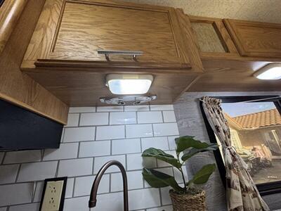 2002 Winnebago VISTA 21B Rialta - Photo 48 - Brea, CA 92822