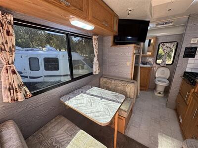 2002 Winnebago VISTA 21B Rialta - Photo 79 - Brea, CA 92822