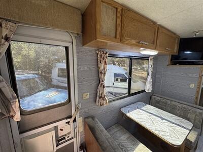 2002 Winnebago VISTA 21B Rialta - Photo 35 - Brea, CA 92822