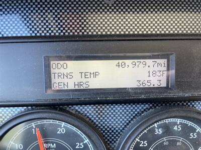 2011 Tiffin ALLEGRO BUS   - Photo 21 - Brea, CA 92822