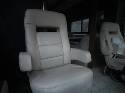 2011 Tiffin ALLEGRO BUS   - Photo 61 - Brea, CA 92822