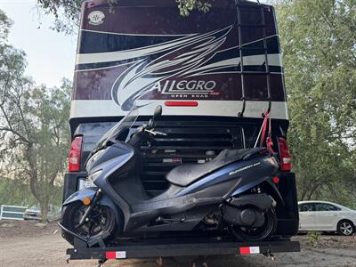 2011 Tiffin ALLEGRO BUS   - Photo 5 - Brea, CA 92822