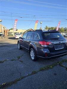 2013 Subaru Outback 2.5i Limited   - Photo 2 - Salem, OR 97302