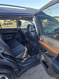 2013 Subaru Outback 2.5i Limited   - Photo 4 - Salem, OR 97302