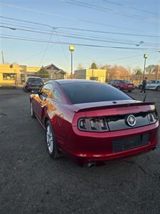 2014 Ford Mustang V6 - Photo 4 - Salem, OR 97302