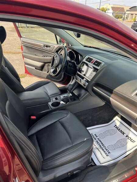 2015 Subaru Legacy 2.5i Limited - Photo 9 - Salem, OR 97302