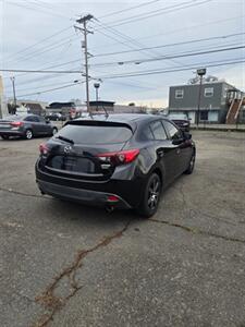 2015 Mazda Mazda3 i Sport - Photo 5 - Salem, OR 97302