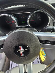 2006 Ford Mustang V6 Standard - Photo 9 - Salem, OR 97302