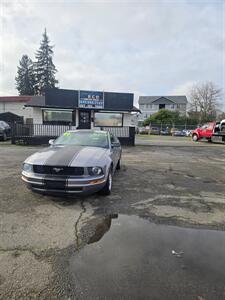 2006 Ford Mustang V6 Standard - Photo 2 - Salem, OR 97302