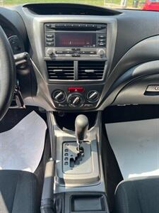 2011 Subaru Impreza 2.5i - Photo 6 - Canton, OH 44707