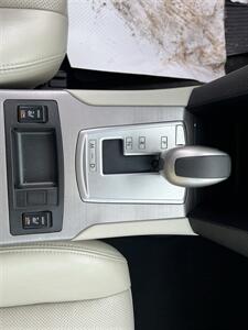 2012 Subaru Outback 2.5i Limited   - Photo 6 - Canton, OH 44707