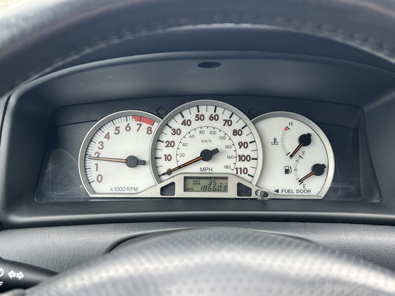 2006 Toyota Corolla Sport - Photo 6 - Canton, OH 44707