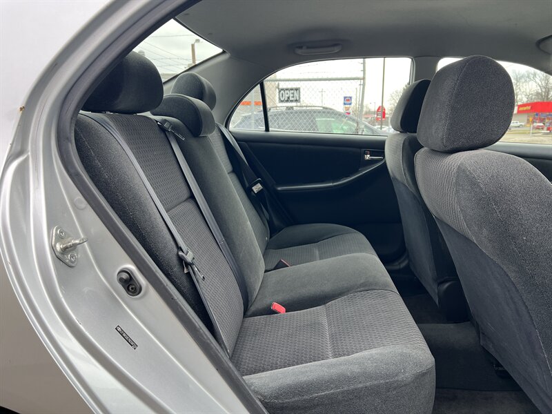 2006 Toyota Corolla Sport - Photo 13 - Canton, OH 44707