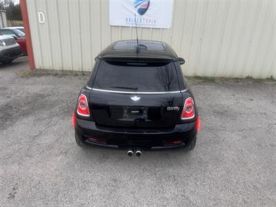 2013 MINI Hardtop Cooper S   - Photo 8 - Midlothian, TX 76056