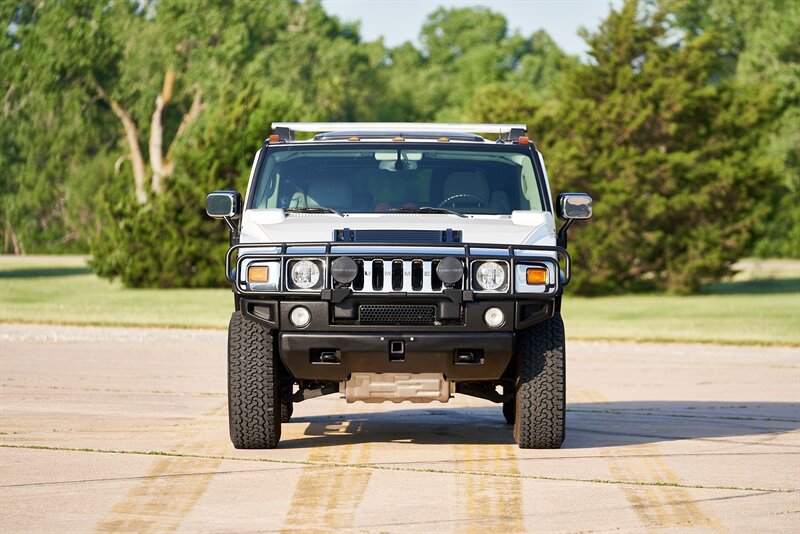 2004 Hummer H2 Lux Series   - Photo 1 - Sun Valley, CA 91352