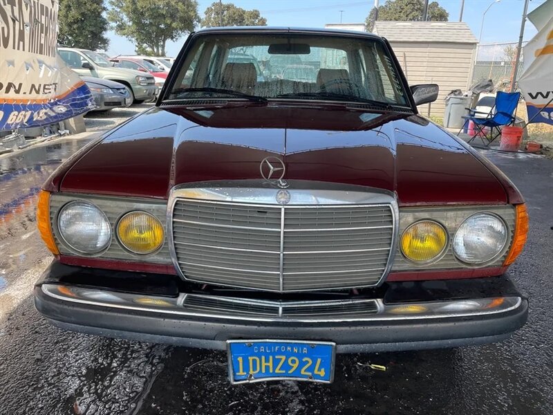 1981 Mercedes-Benz 280 E  