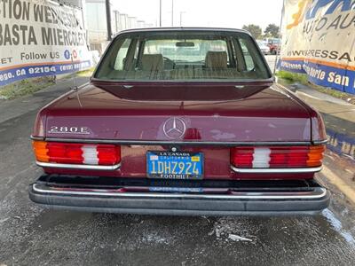 1981 Mercedes-Benz 280 E - Photo 3 - Sun Valley, CA 91352