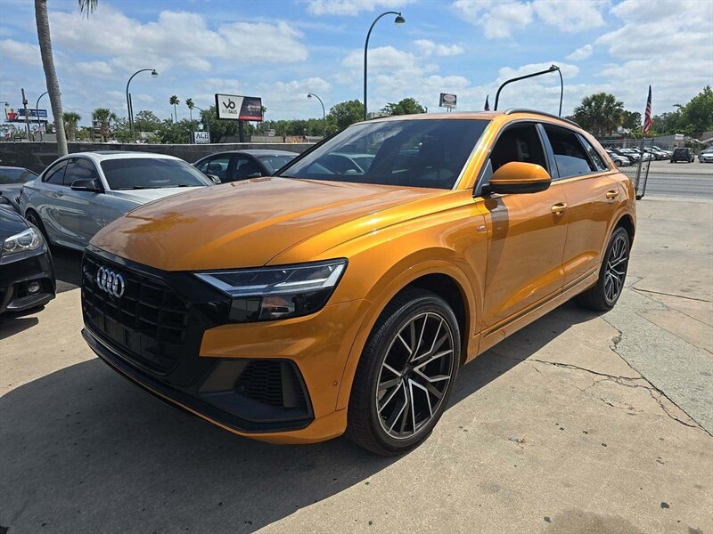 2019 Audi Q8 quattro Premium Plus 55 T  
