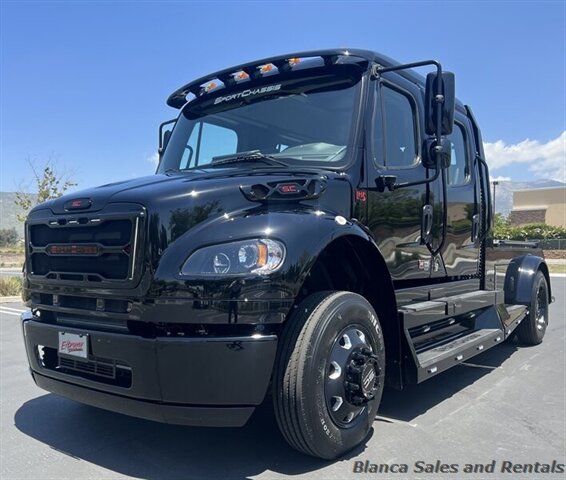 2025 Freightliner SPORTS CHASIS LH5  
