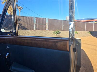 1960 Jaguar Mark IX - Photo 11 - Belfield, ND 58622